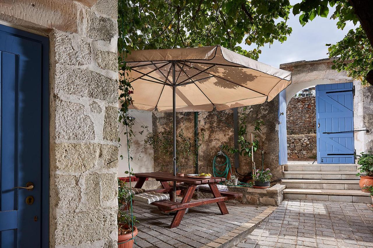 Philyra Farmhouse Kefalas Exterior photo